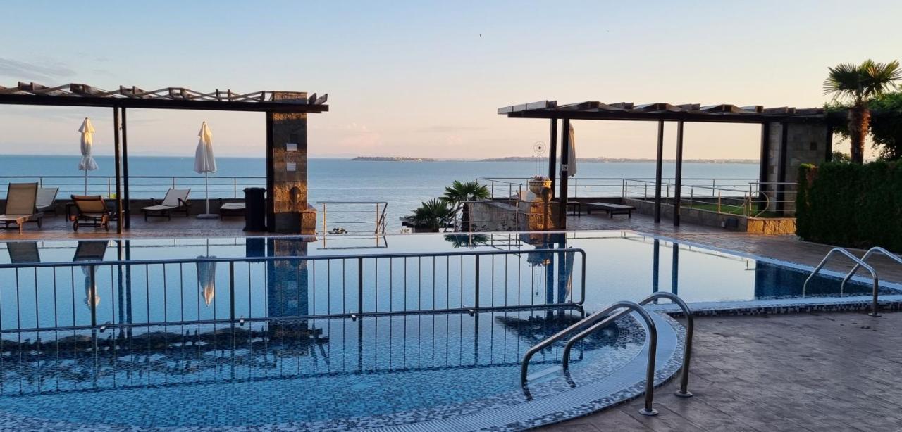 Dolce Vita II Waterfront Sunset Sea View Luxury Apartament Sveti Vlas Eksteriør bilde