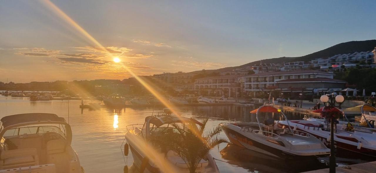 Dolce Vita II Waterfront Sunset Sea View Luxury Apartament Sveti Vlas Eksteriør bilde